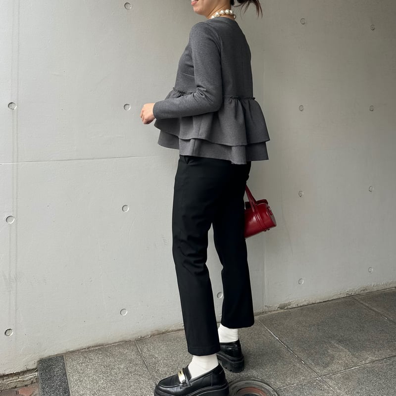 1-160 グレー 長袖 Wフリルペプラムトップス L | capriciousmie