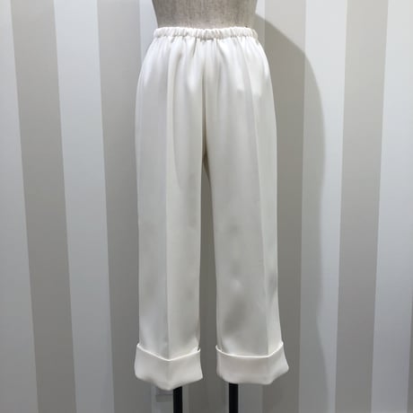 12-247    オフホワイト　センタープレスダブルセミワイドパンツ　フリー（Ｌ）