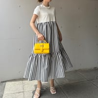 5-100    白×ボーダー　半袖　ベルフレアワンピース　Ｍ