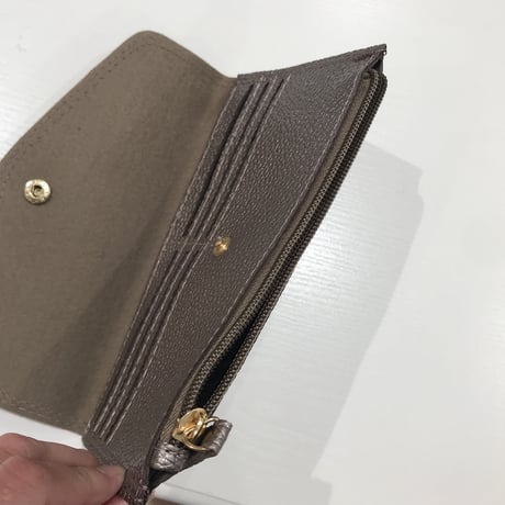 6-145  フラット長財布　ブロンズ