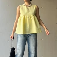 6-123    クリームイエロー　ペプラムトップス　Ｍ