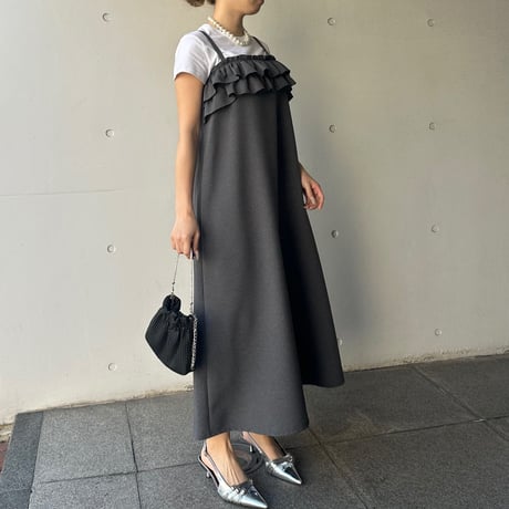 6-102    グレー　Ｗ胸フリルワンピース　ロング　ＸＬ