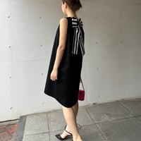 6-156   黒×ボーダー　バックリボンコクーンワンピース　Ｌ