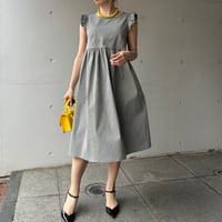6-059    グレーストライプ　肩フリルワンピース　Ｍ