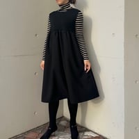 10-112    黒ウール　ドールワンピース　Ｌ