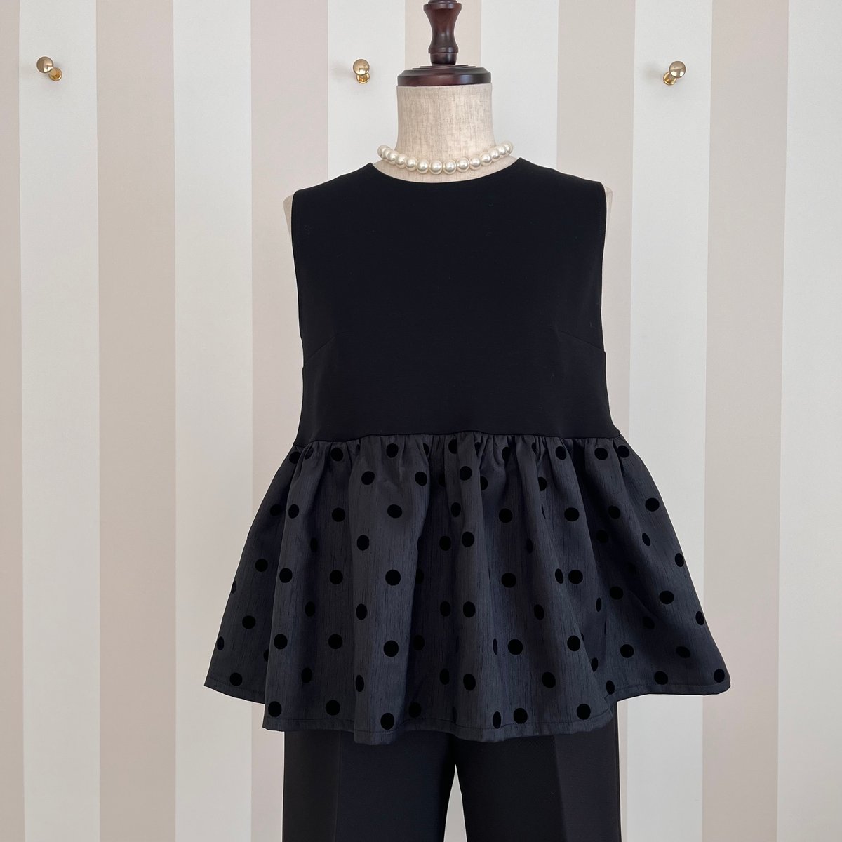 美品☆heve/へイヴ⭐︎ LADYBUGトップス⭐︎ブラック ヘイヴ レディバグトップス black heve/へイヴ⭐︎ LADYBUG