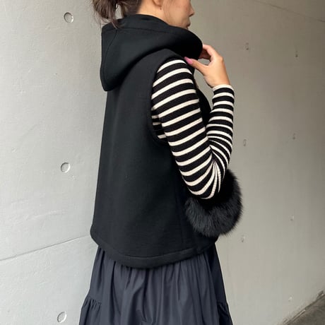 10-094     黒ウール　ポケットベスト　マグネットファー付き　フリー