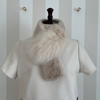 11-111    ミルクティー　FOX×フェイクマフラー