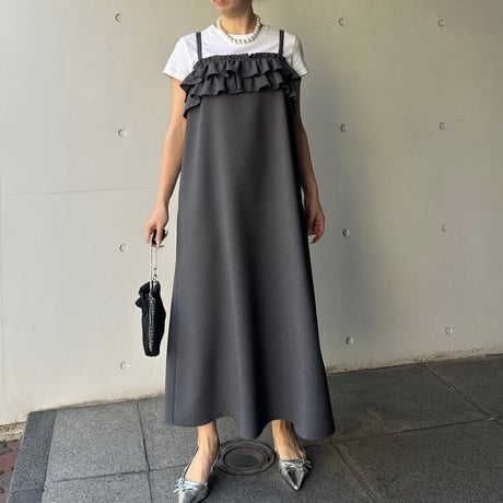 6-102    グレー　Ｗ胸フリルワンピース　ロング　ＸＬ