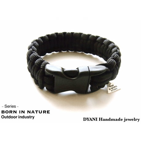 - Series - BORN IN NATURE Paracord Bracelet (BLACK)