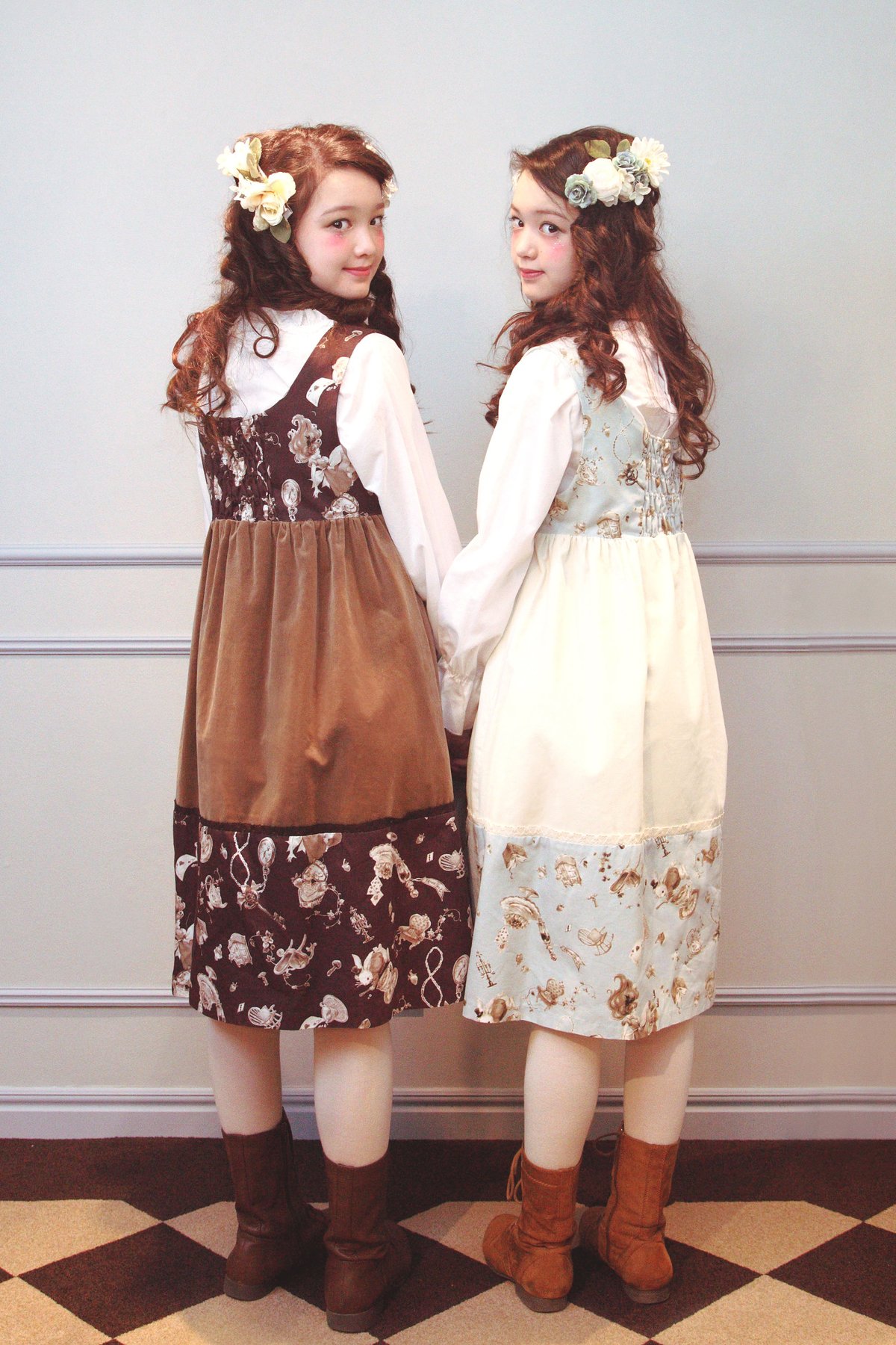 ビンテージ アンティーク 70s USA 不思議の国のアリス ドレス 希少 美品 アンティークアリス別珍ドレス-ホットチョコレート | merrybelle