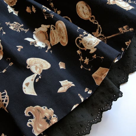 アンティークアリススカート-ブラックカラントティ