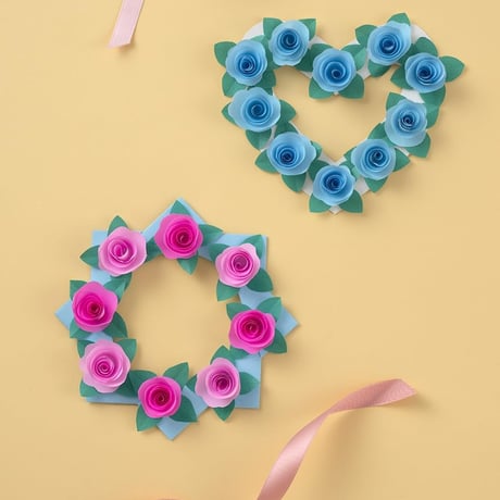 折って切って やさしく作れる立体花　折り紙花飾り
