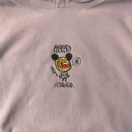 Mad tiger embroidery foodie / Smoky pink