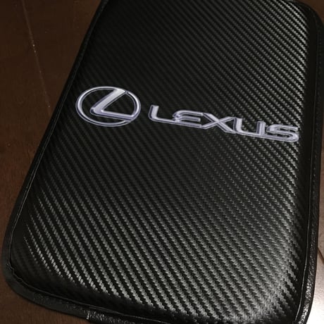 LEXUS★レクサス★カーボン調ブラックPUレザー★ラグジュアリーセンターコンソールパッド★３Dロゴ