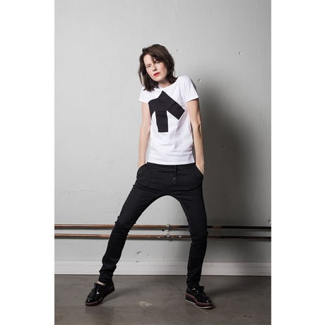 Reet Aus_ Up-Shirt Women's Black and White ( Tシャツ_レディース）