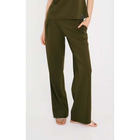 TUUB_EVERYWIDE Wide-Leg Pants- Green（エストニア）