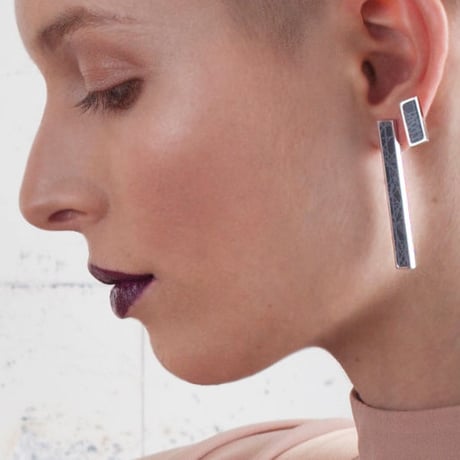 SÄGEN_Virrvarr Rectangle Earring ( 片耳用ピアス）