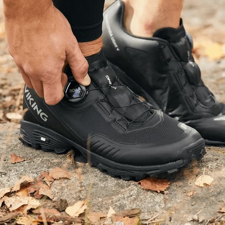 VIKING_Anaconda Light 5 Low GTX BOA (ユニセックス）