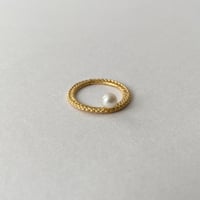 stitch circle  ring / pearl (gold)---332