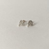 lace shell pierces (silver)---206