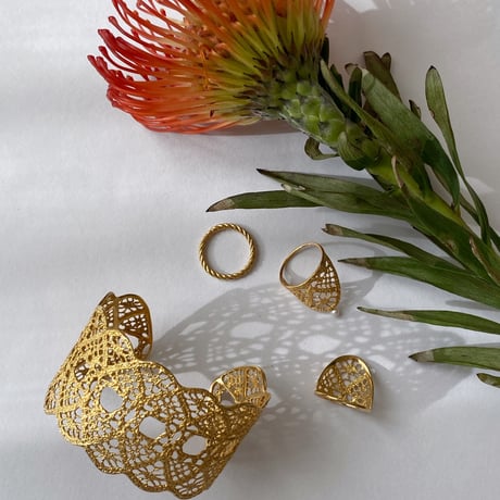 bangle(gold)---360