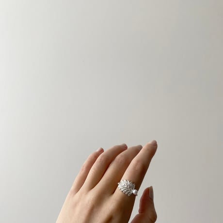 lace leaf ring /pearl (silver)---211
