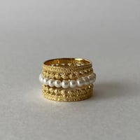 milk crown＋pearl set ring(gold)---365