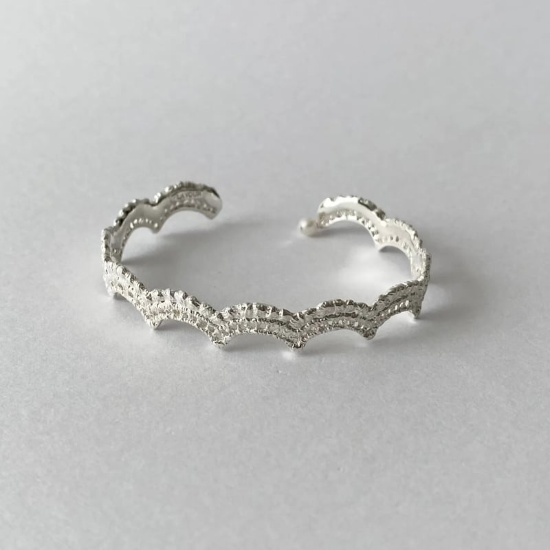 lace wave bangle(silver)---034 | flavour