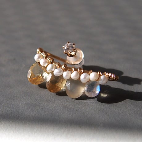 CATEGORY ビジューピアス（耳に沿うピアス） | XSORI
