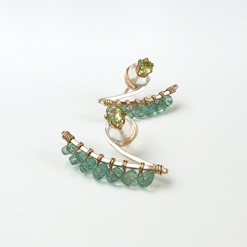 bororo 天然石 エメラルドピアス 片耳用 bororo 天然石 エメラルドピアス 片耳用 BIZOUX×Studio28