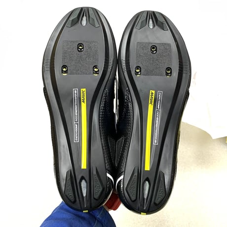 MAVIC AKSIUM II　ブラックホワイトブラック　41 1/3サイズ
