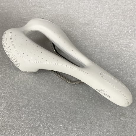 Selle Italia セライタリア SLR Lady Flow Ti316レール サドル 白 S3