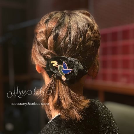 【MINEkobeオリジナル】animal motif brooch &velours chouchou