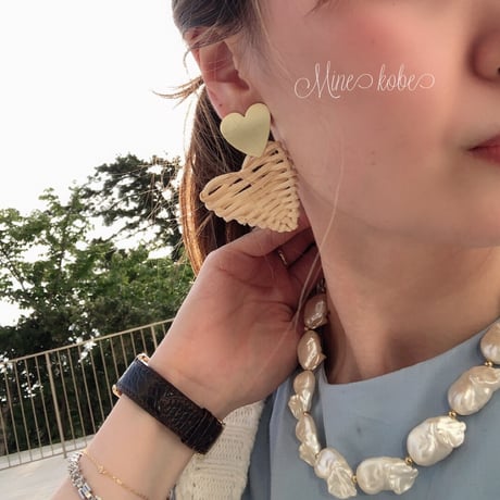 heart straw pierce