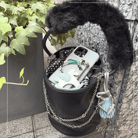【MINEkobeオリジナル】horse pearl sheep skin tassel charm