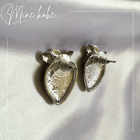 black strawberry pierce