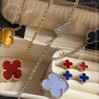 【MINEkobeオリジナル】petit Clover stone pearl pierce