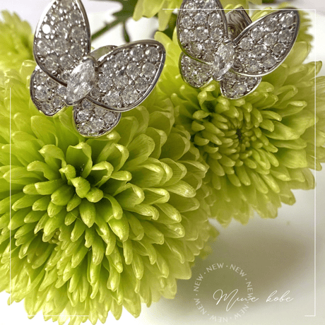 zirconia papillon earring and pierce