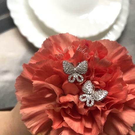 【silver925】zirconia petit papillon bijou pierce