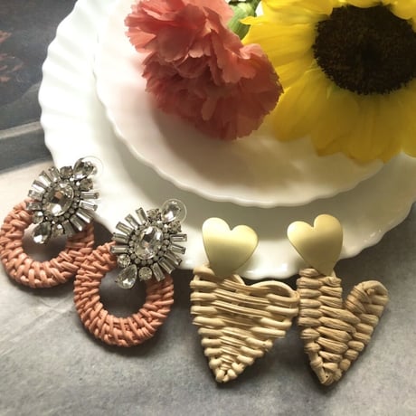 heart straw pierce