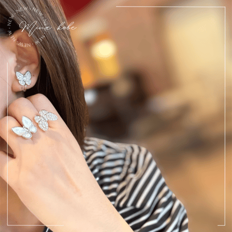 zirconia papillon earring and pierce