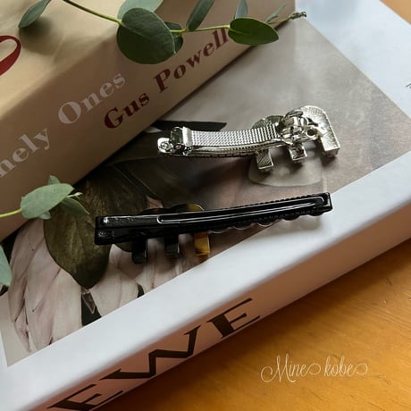 M initial bijou hairpin