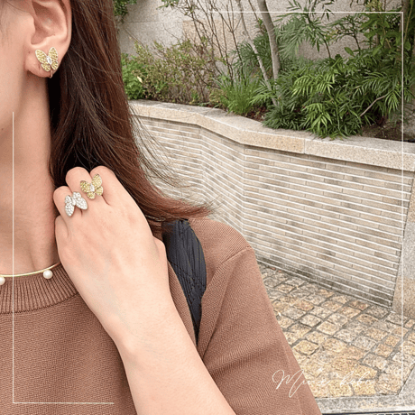 zirconia papillon earring and pierce