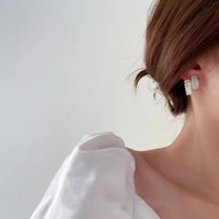 【silver925】Baguette cut zirconia stone pierce
