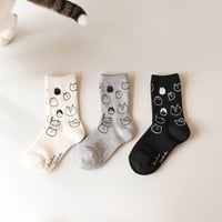 ねこ靴下（チャリティー作品）