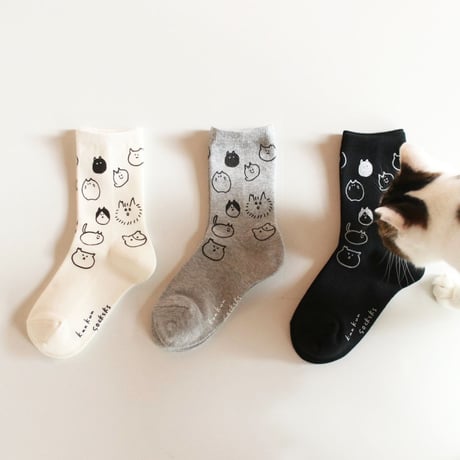 ねこ靴下（チャリティー作品）