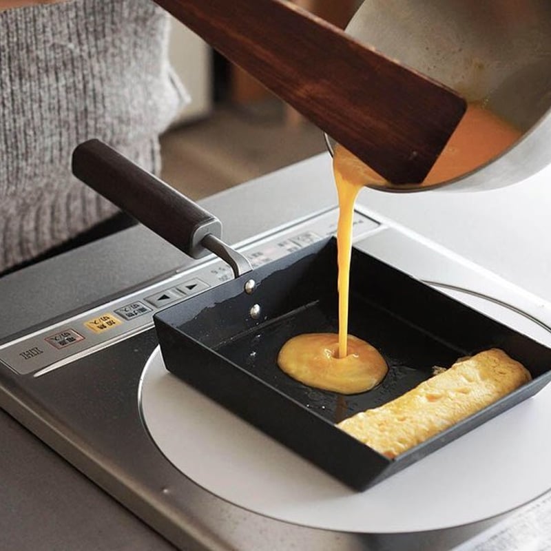 FD STYLE 鉄の玉子焼きフライパン［墨×楢］ | fdstore