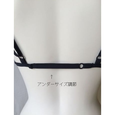 三角ブラ　オレンジ（肌側：朱色）
