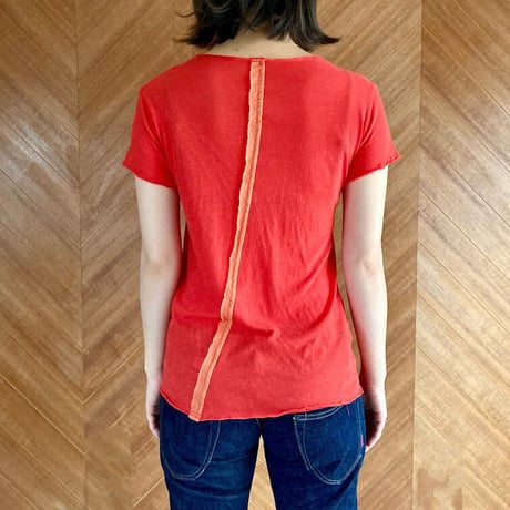 ケイト半袖Tシャツ　朱色